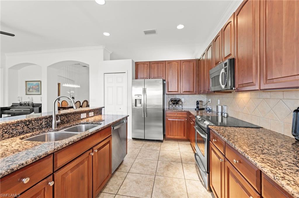 MARBELLA AT SPANISH WELLS - Residential
