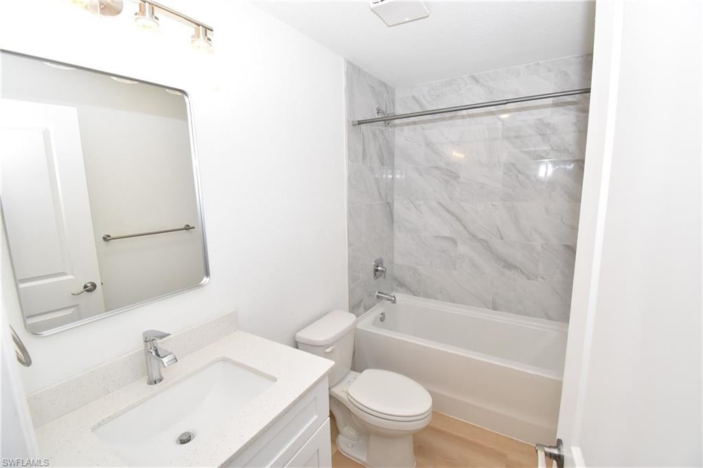 NORTH PORT - Residential Lease