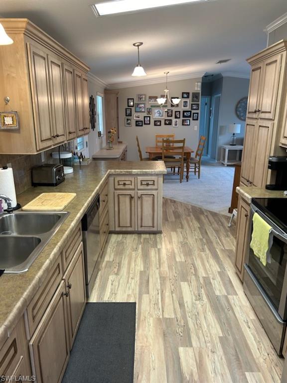 SPRING CREEK VILLAGE - Residential