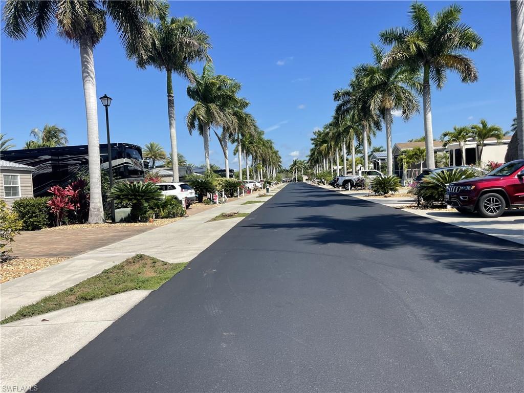 CYPRESS TRAIL RV RESORT - Land