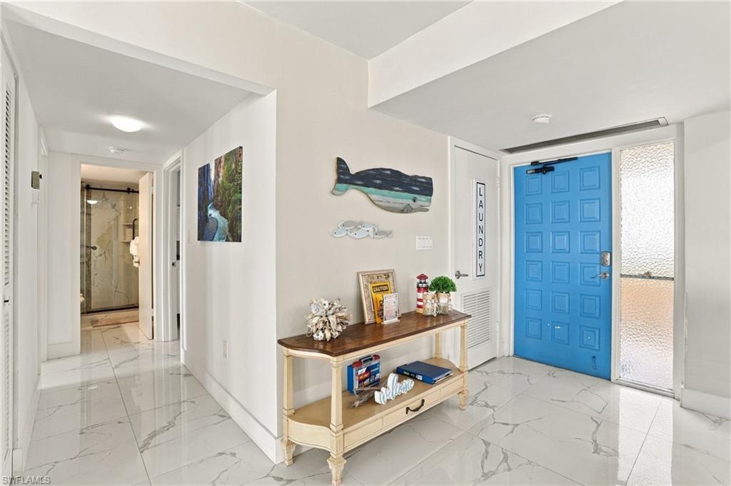 SANDARAC CONDO - Residential