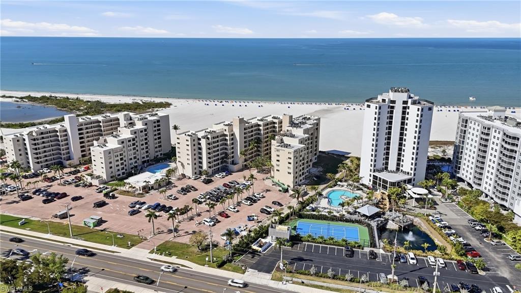 SANDARAC CONDO - Residential