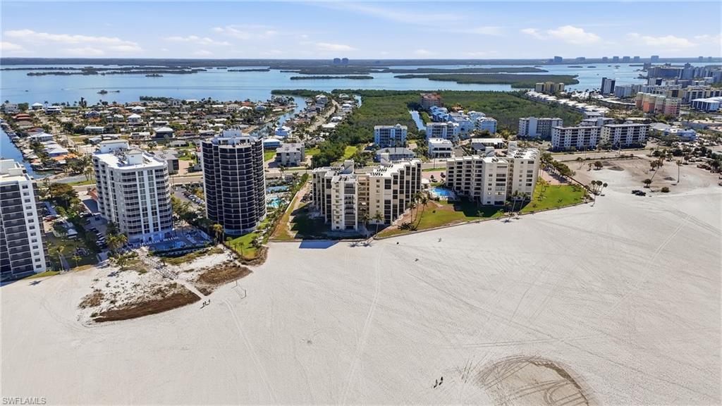 SANDARAC CONDO - Residential