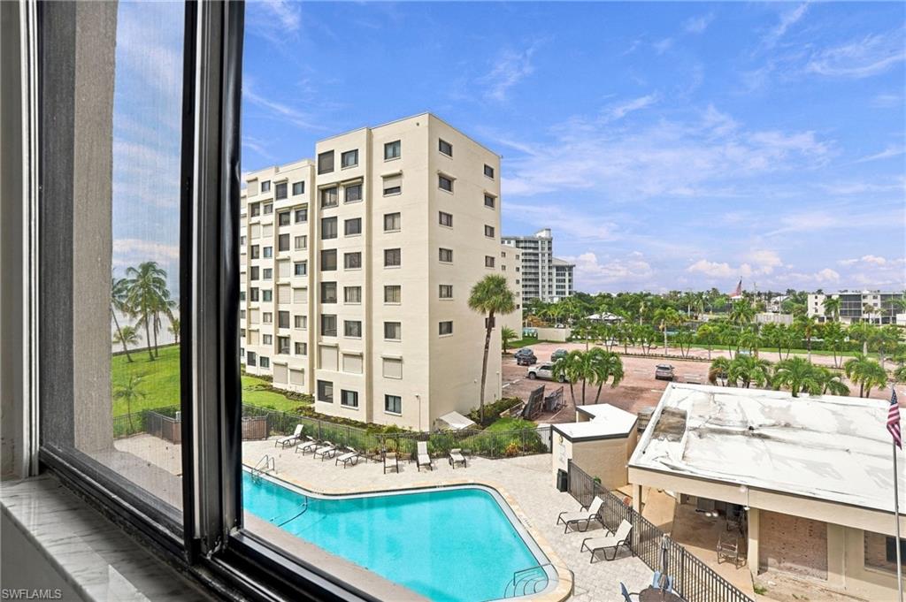 SANDARAC CONDO - Residential