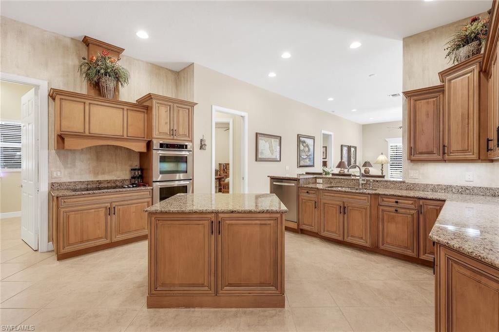 FAIRWINDS - Residential