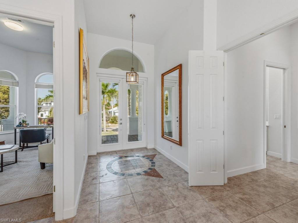 MARCO ISLAND - Residential