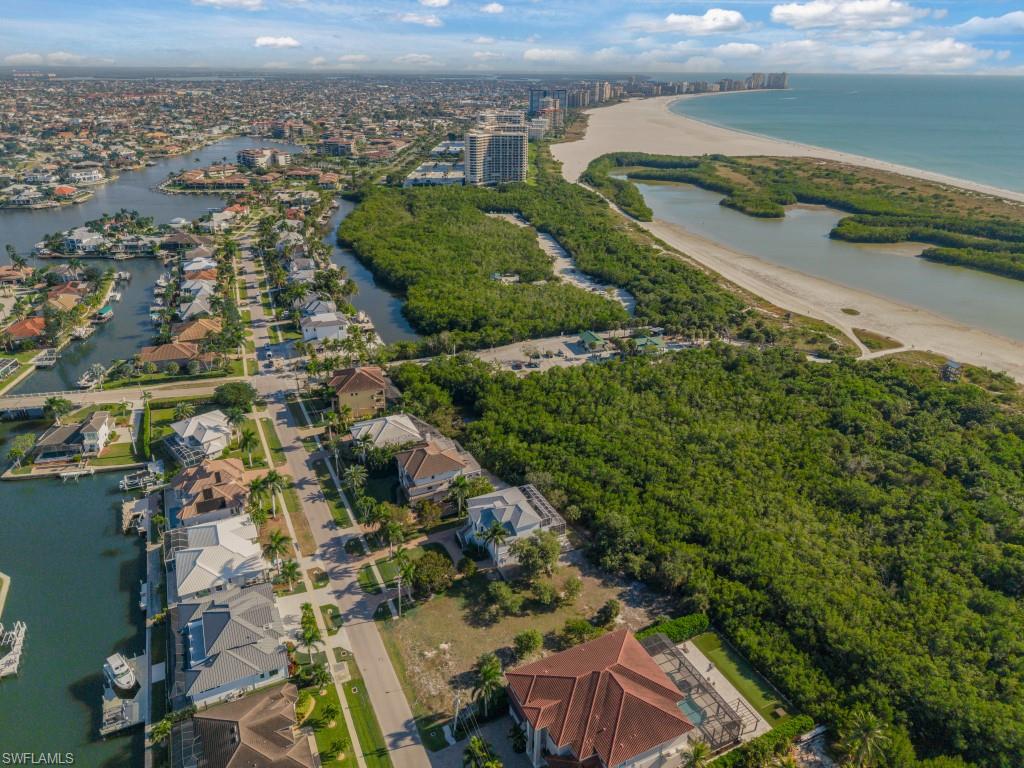 MARCO ISLAND - Residential