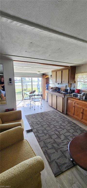 MOORE HAVEN - Residential