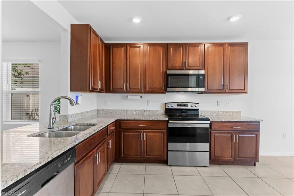 HADLEY PLACE - Residential