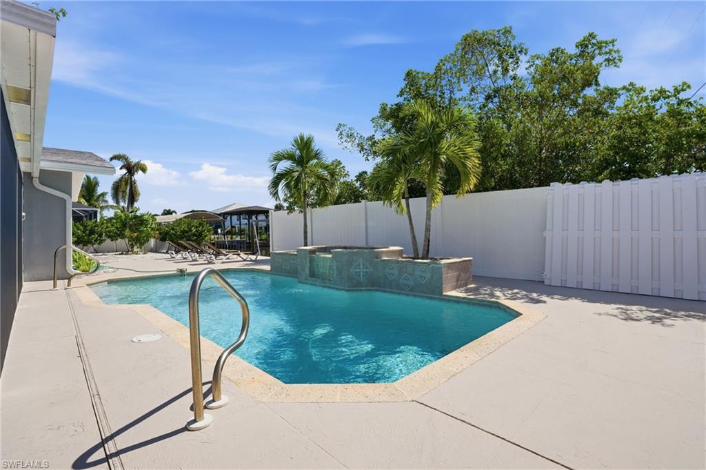 SHELL MOUND PARK - Residential
