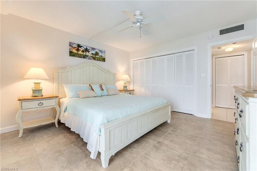CRECIENTE CONDO NORTH - Residential
