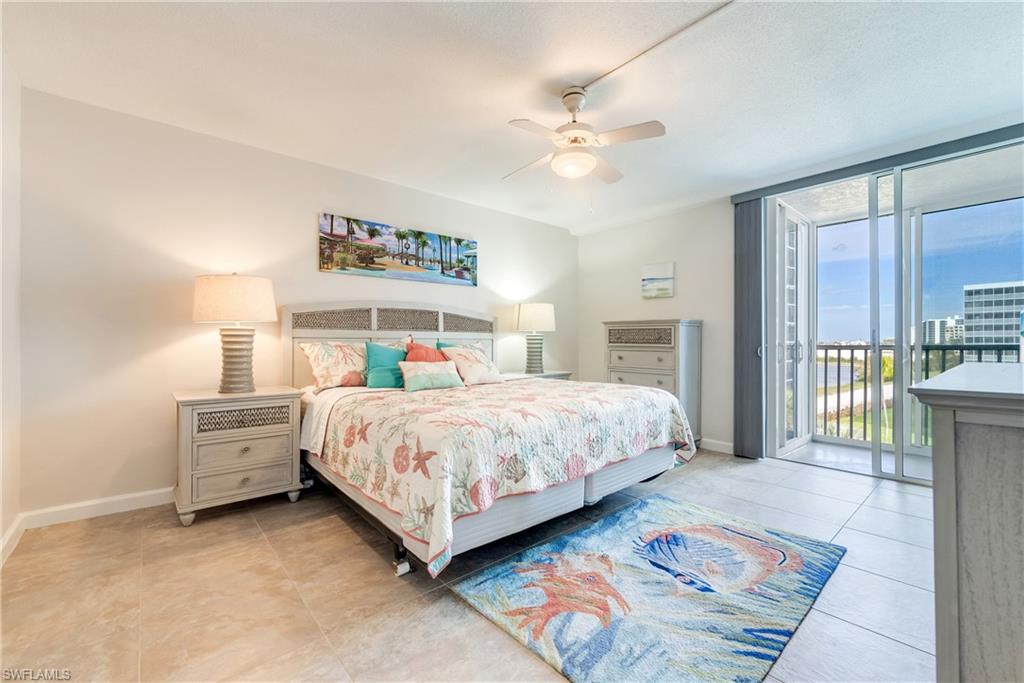 CRECIENTE CONDO NORTH - Residential