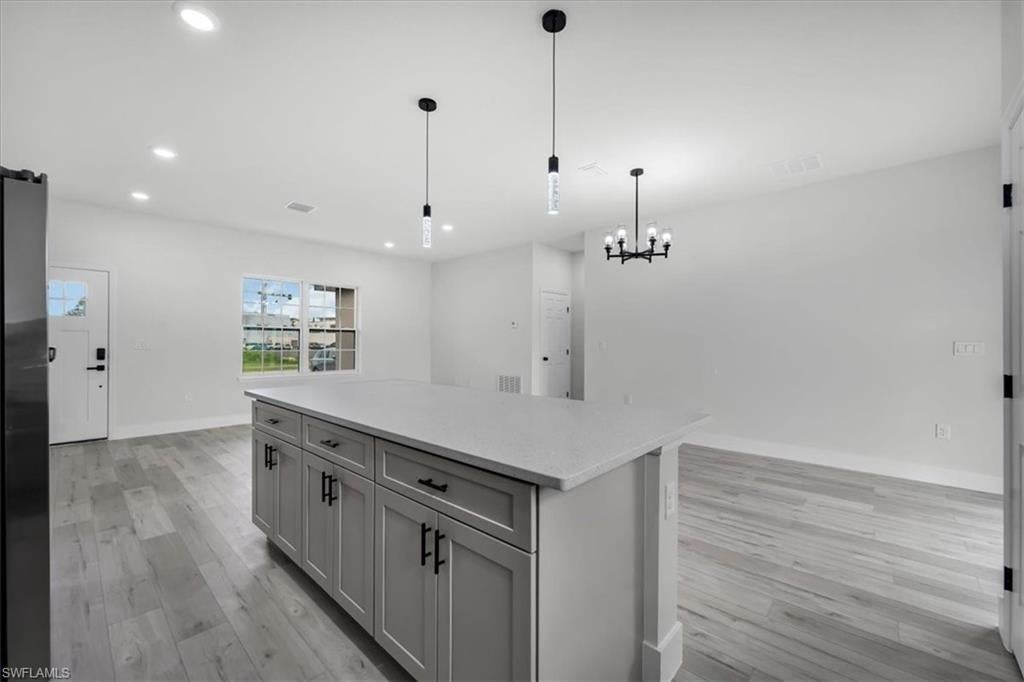 SUN N LAKES - Residential