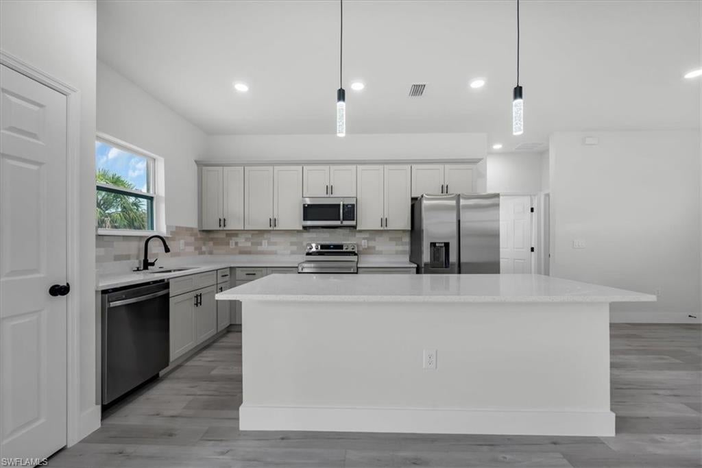 SUN N LAKES - Residential