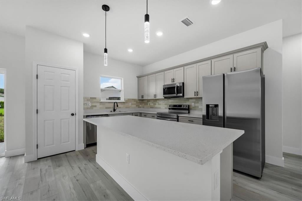 SUN N LAKES - Residential