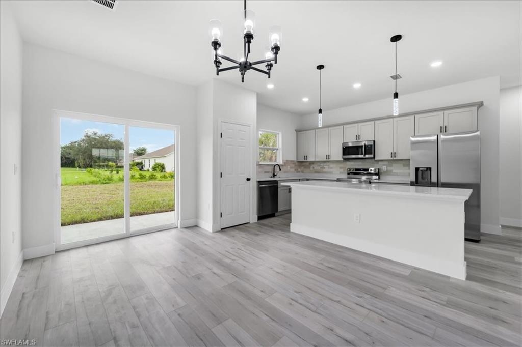 SUN N LAKES - Residential