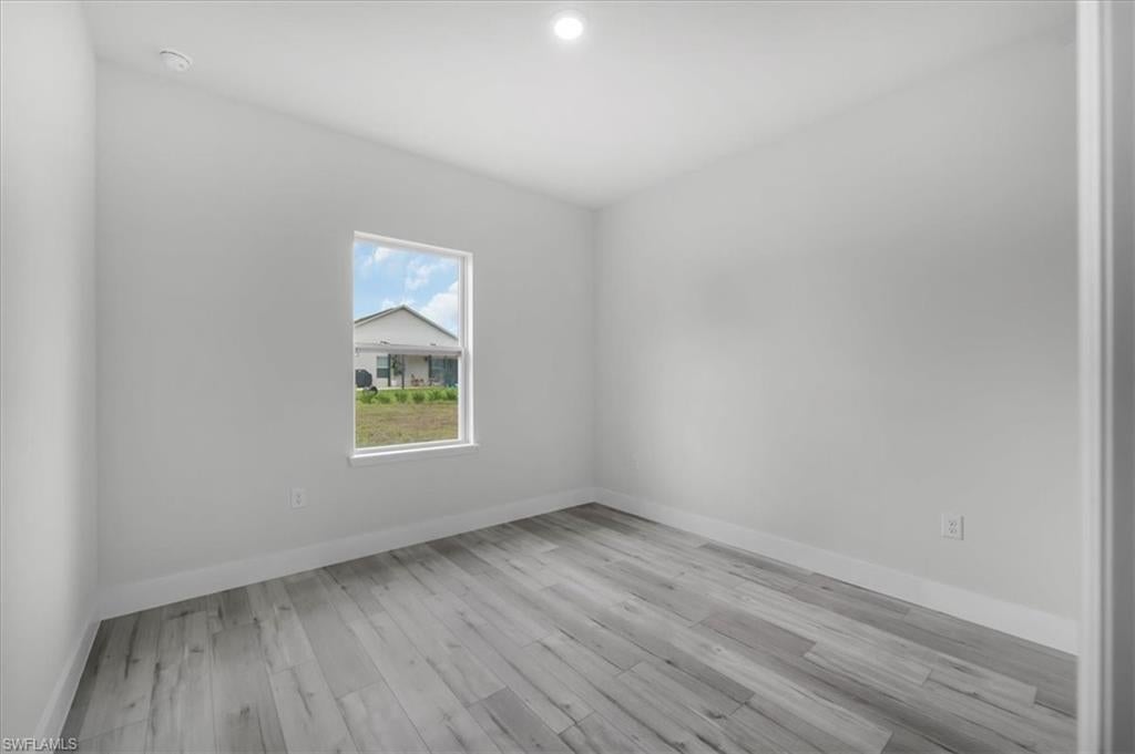 SUN N LAKES - Residential
