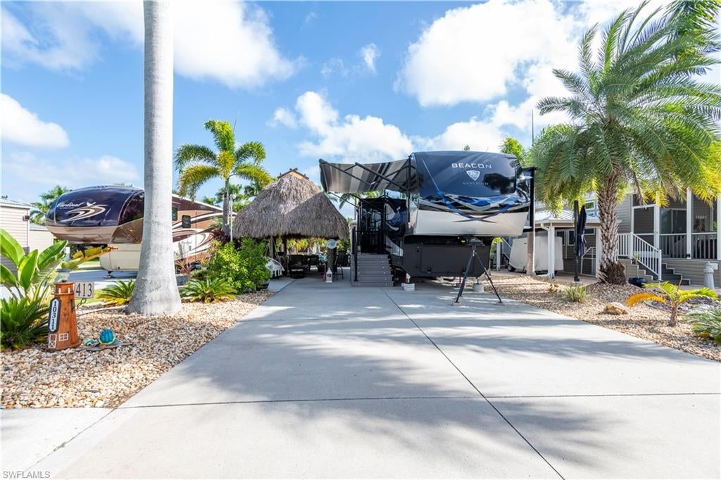 CYPRESS TRAIL RV RESORT - Land