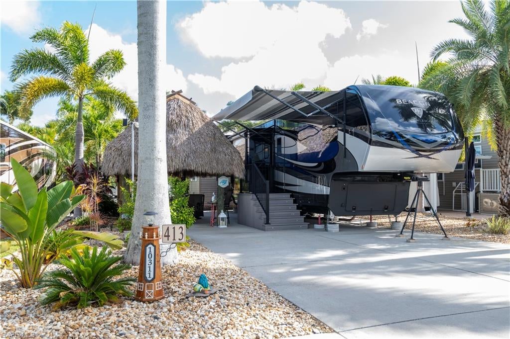 CYPRESS TRAIL RV RESORT - Land