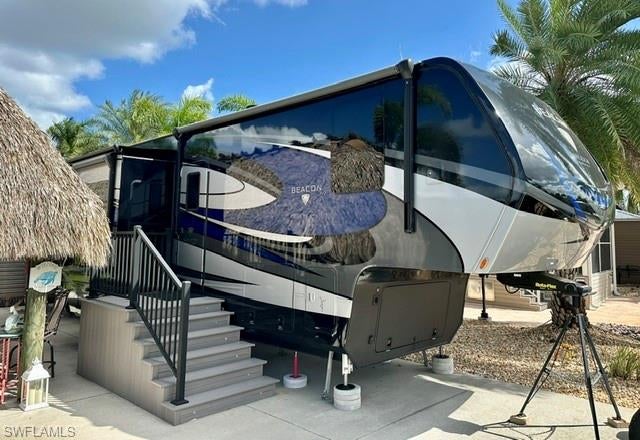 CYPRESS TRAIL RV RESORT - Land