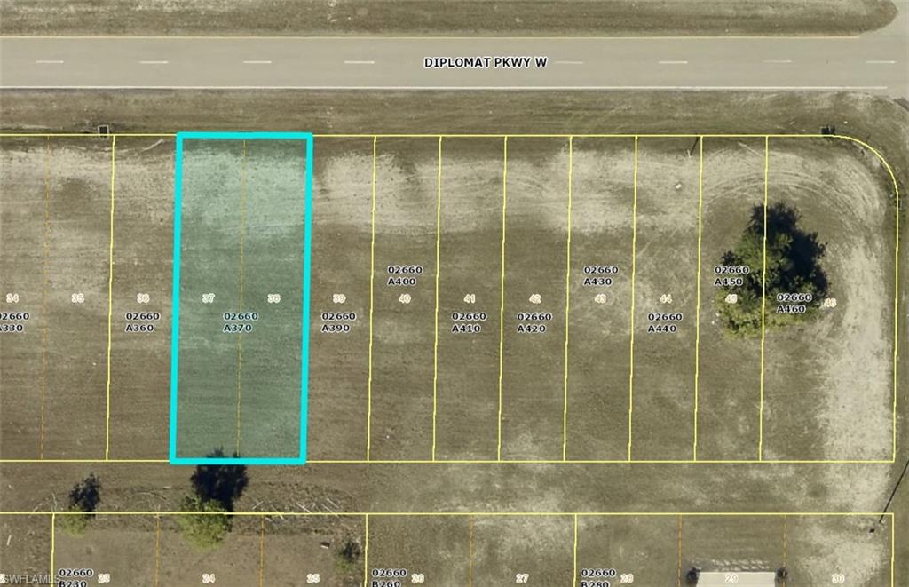 Motivated Seller! Commercial lot in a prime Cape Coral location, offering 6,250 sq. ft. of land. Excellent opportunity for investors and developers looking to secure a property in a desirable and growing area. Don't miss this opportunity!
