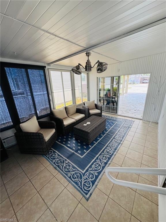 BAYSIDE ESTATES - Residential