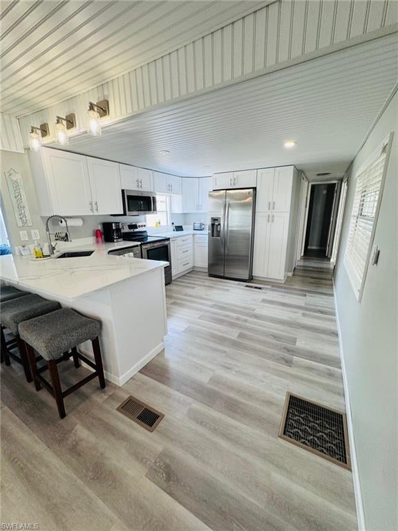 BAYSIDE ESTATES - Residential