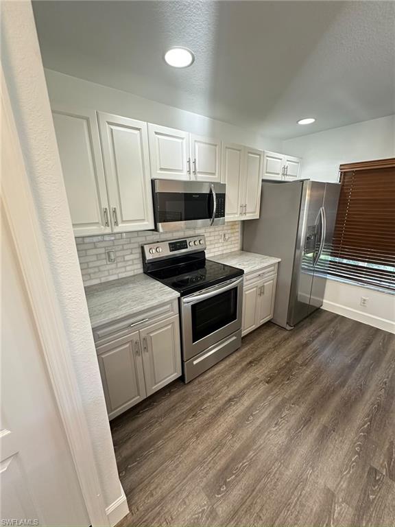 VILLAGE OF STONEYBROOK - Residential Lease