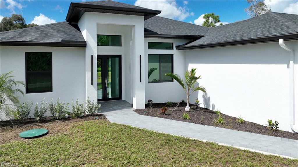MIRROR LAKES - Residential