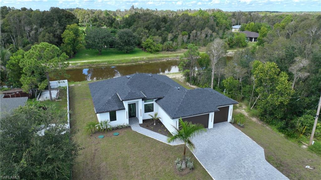 MIRROR LAKES - Residential