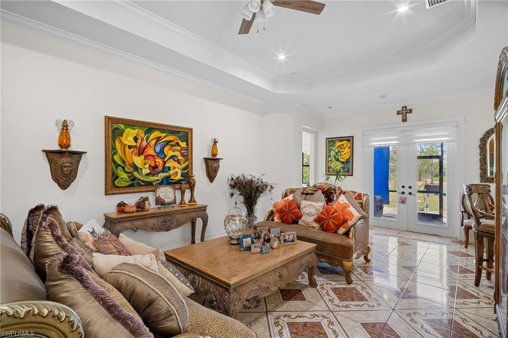 GOLDEN GATE ESTATES - Residential