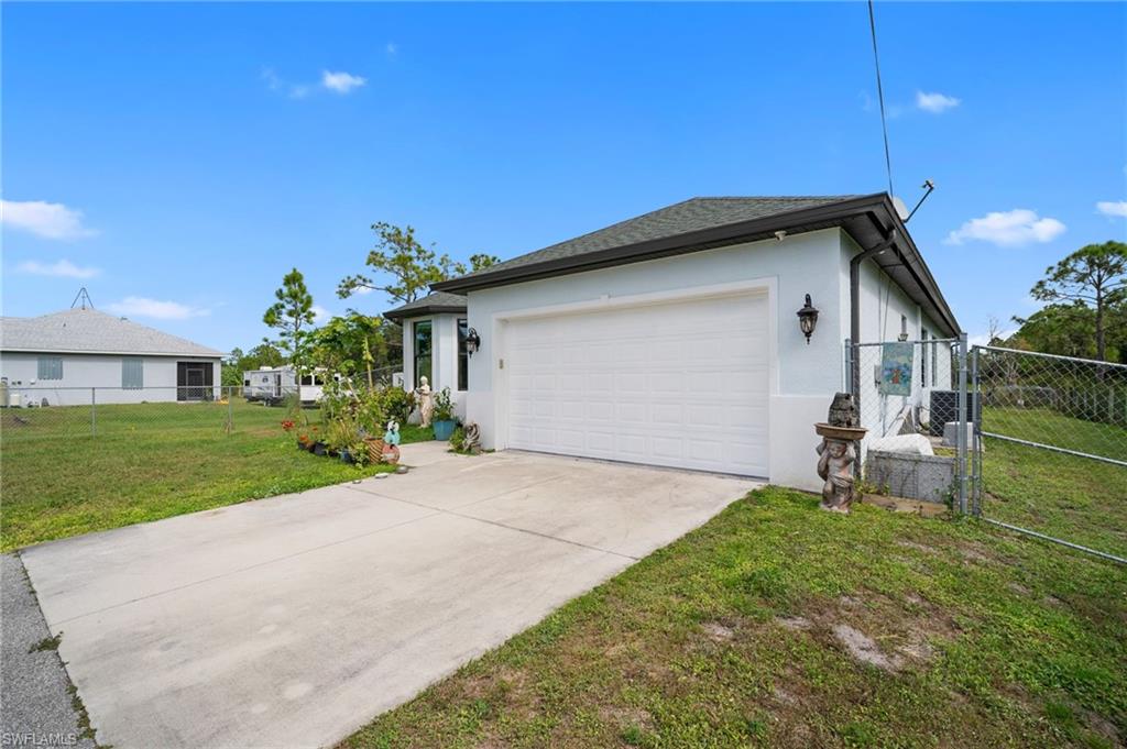 GOLDEN GATE ESTATES - Residential
