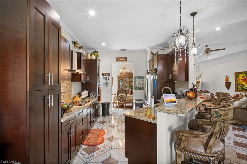 GOLDEN GATE ESTATES - Residential