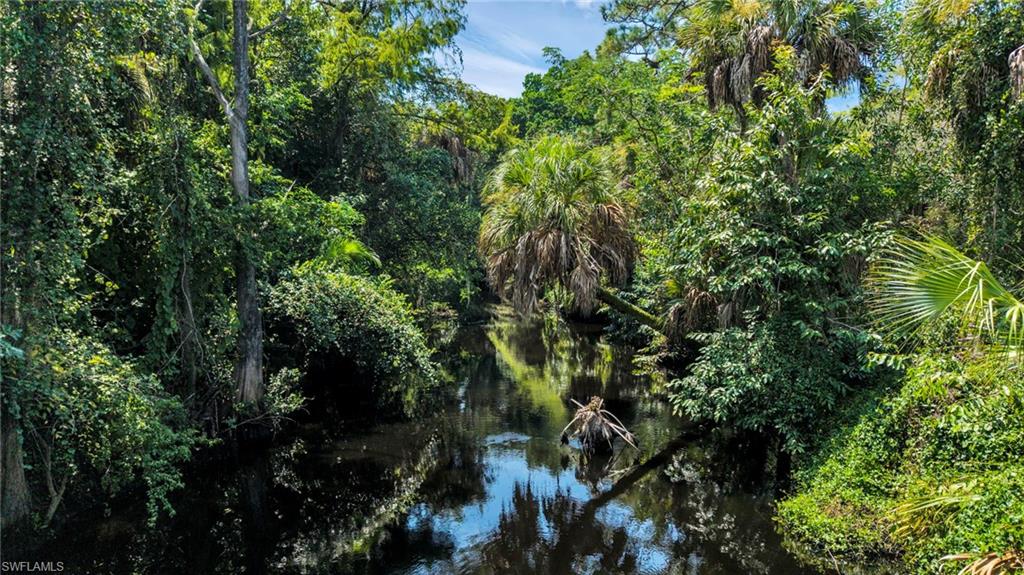 BONITA SPRINGS - Land