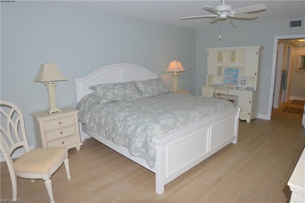 CRECIENTE CONDO NORTH - Residential