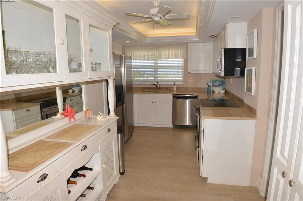 CRECIENTE CONDO NORTH - Residential