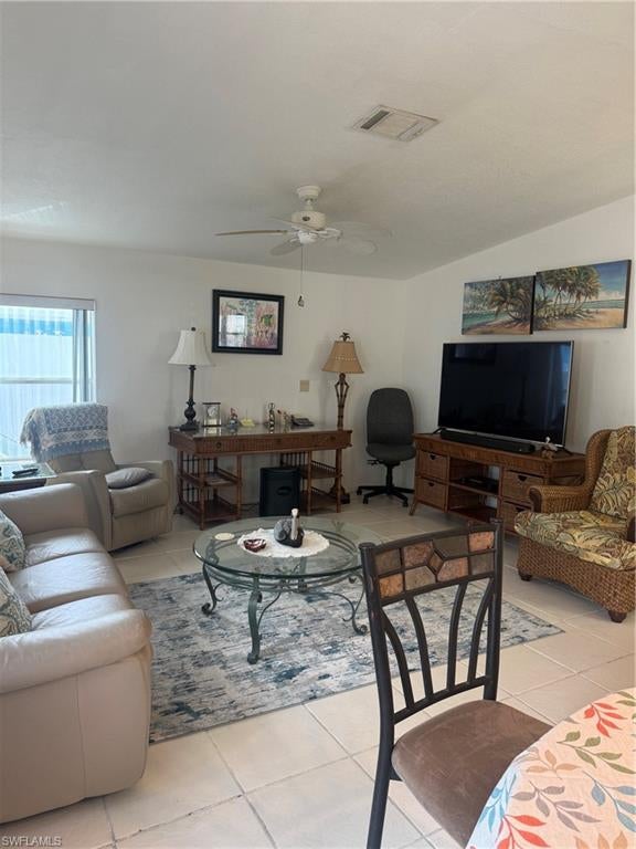 MARINERS COVE - Residential