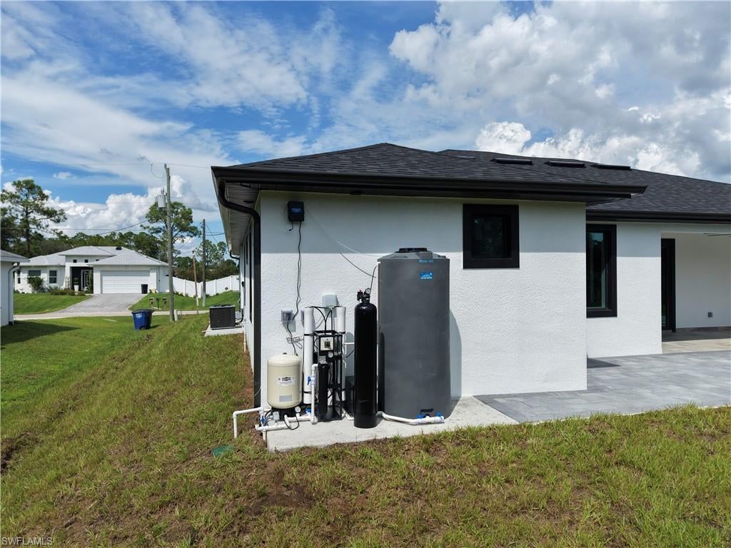 LEHIGH ACRES - Residential