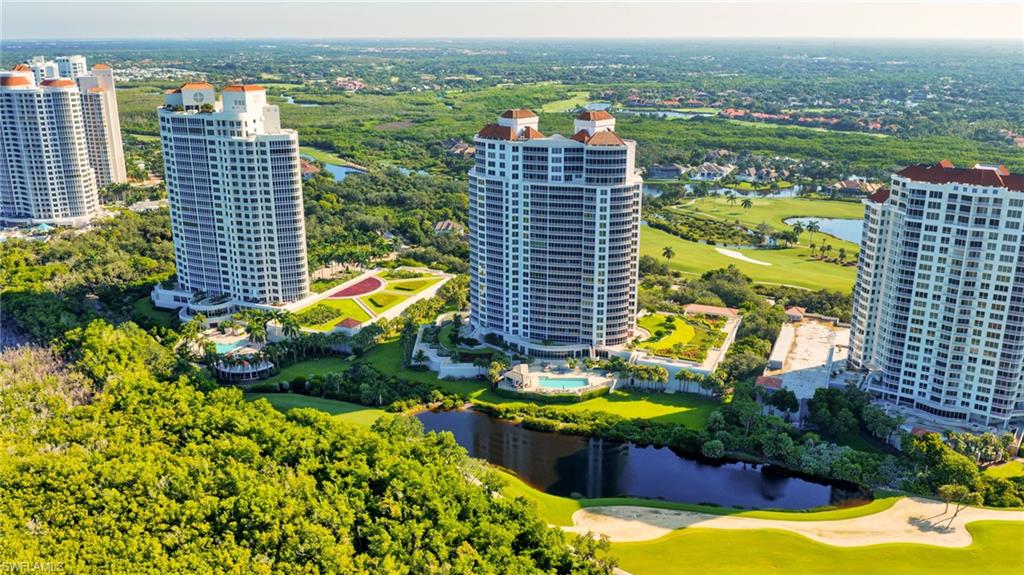ESTANCIA - Residential