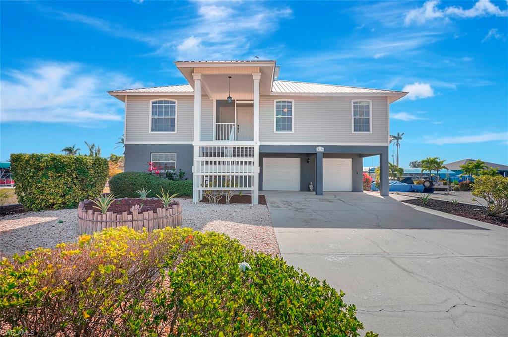 KNIGHTS BOKEELIA ISLE - Residential