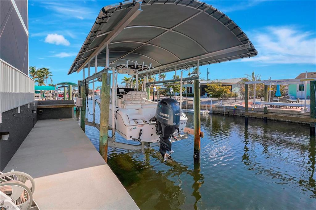 KNIGHTS BOKEELIA ISLE - Residential
