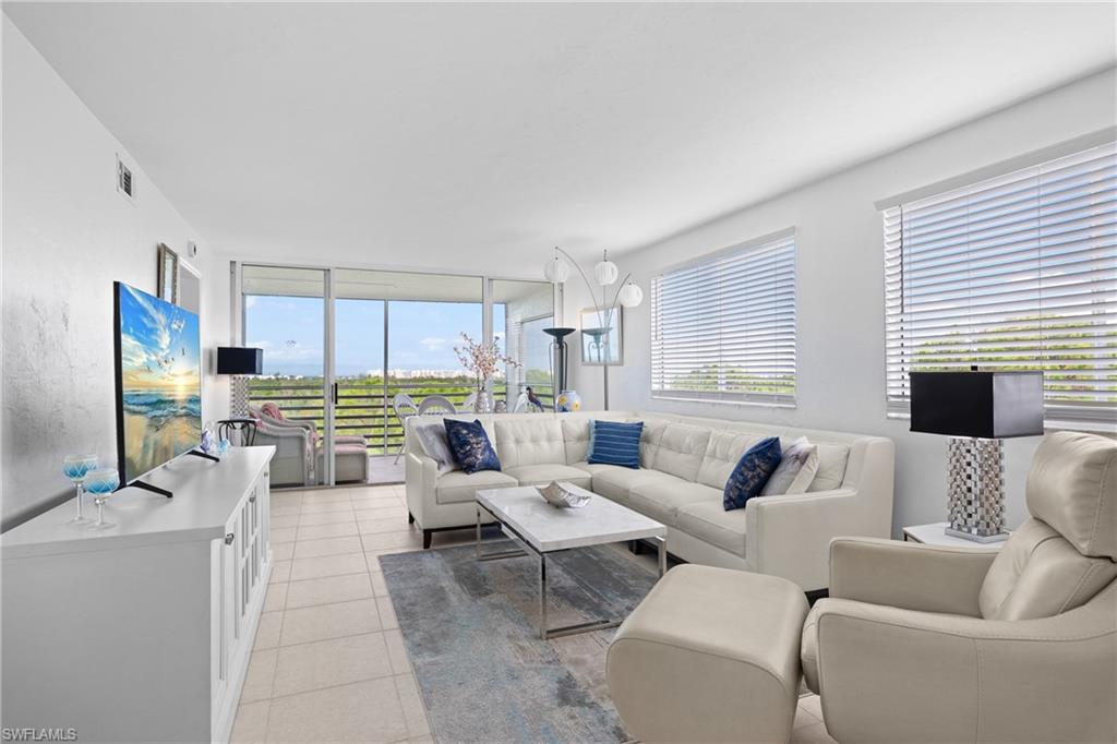 BAY FOREST - Residential Lease