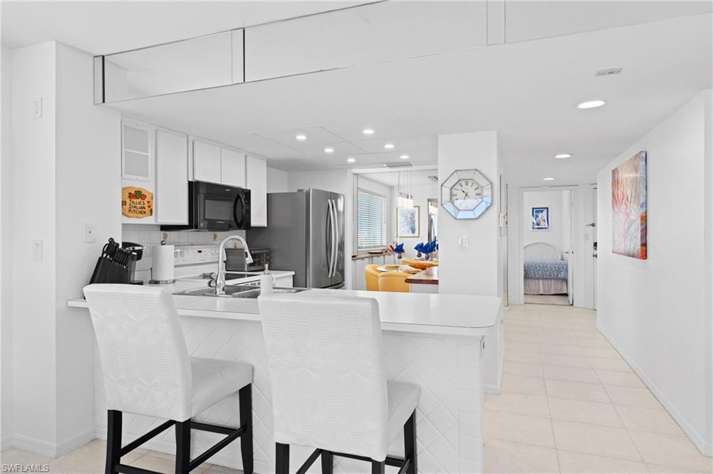 BAY FOREST - Residential Lease