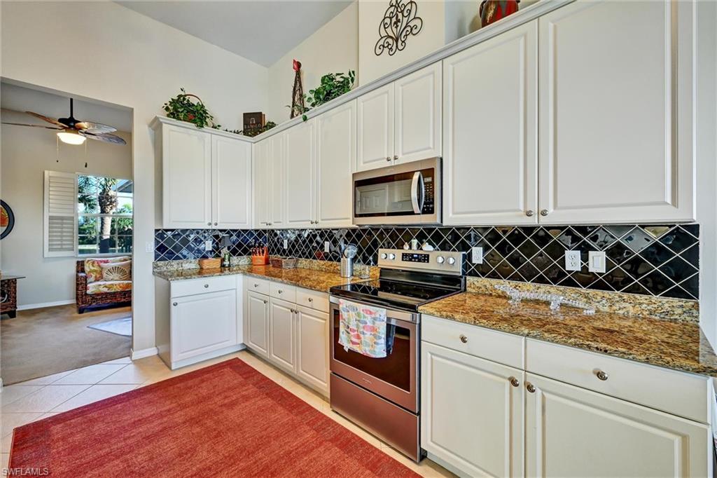 ASHTON OAKS - Residential