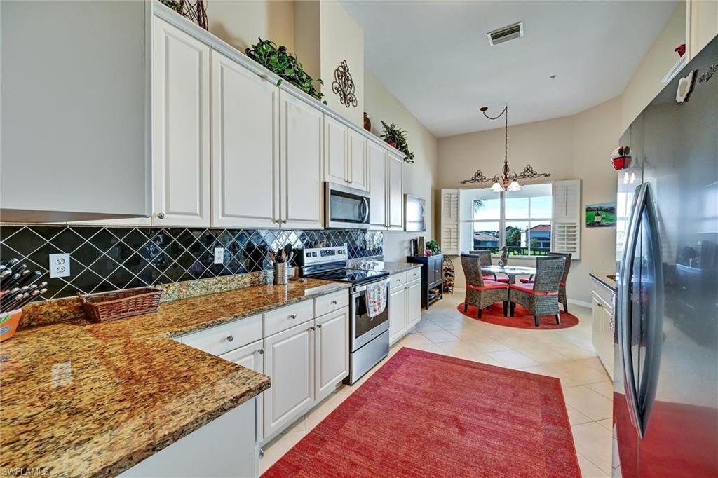 ASHTON OAKS - Residential