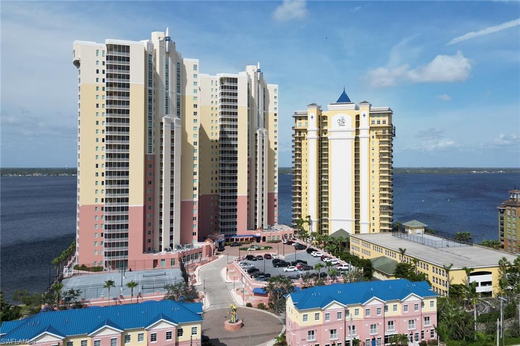 BEAU RIVAGE - Residential