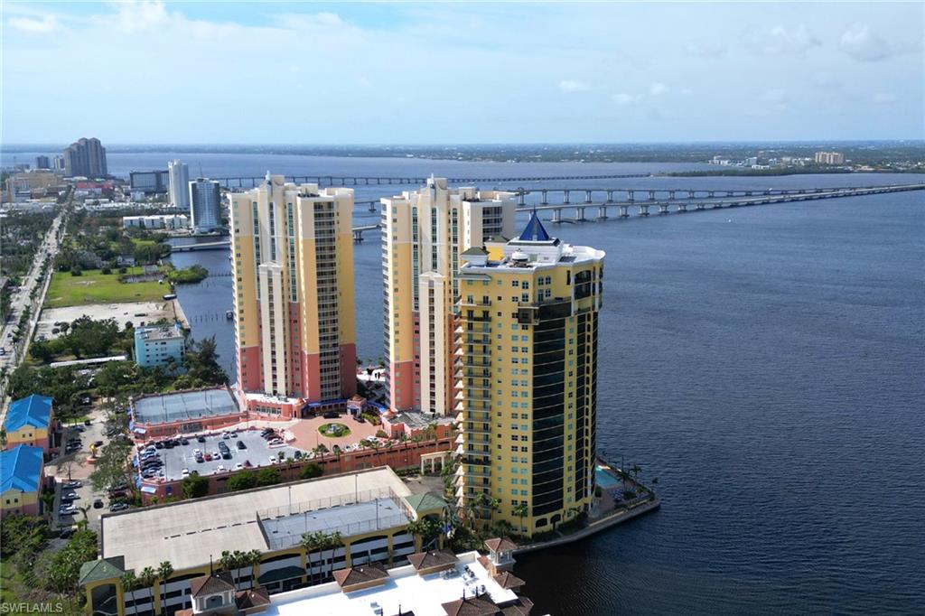 BEAU RIVAGE - Residential