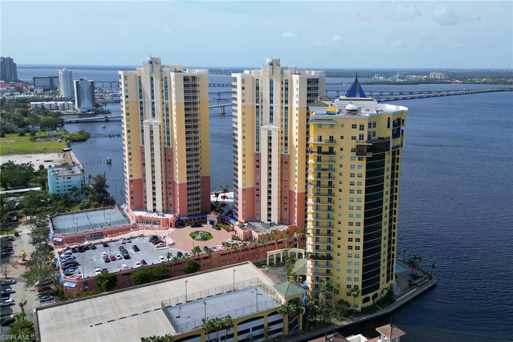 BEAU RIVAGE - Residential