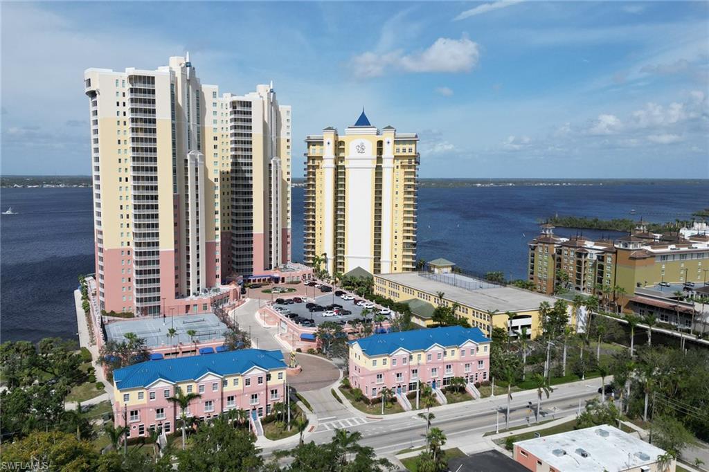 BEAU RIVAGE - Residential