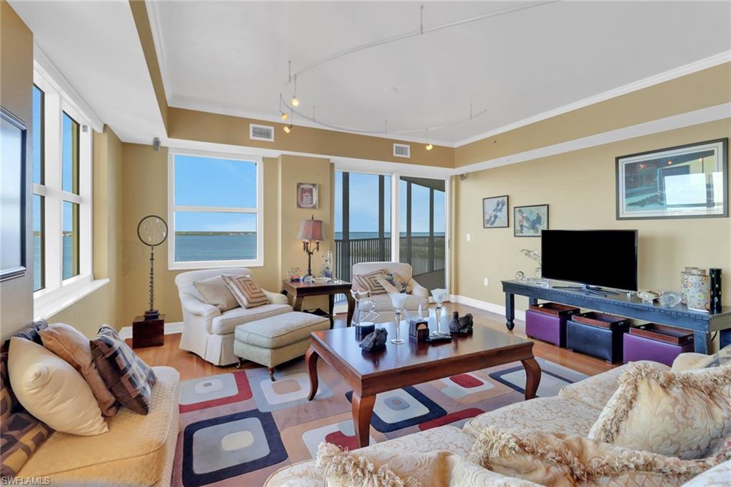 BEAU RIVAGE - Residential
